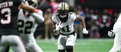 New Orleans running back Alvin Kamara (41) runs the ball during the NFL game between the New Orleans Saints and the Atlanta Falcons on September 29th, 2024 at Mercedes-Benz Stadium in Atlanta, GA.