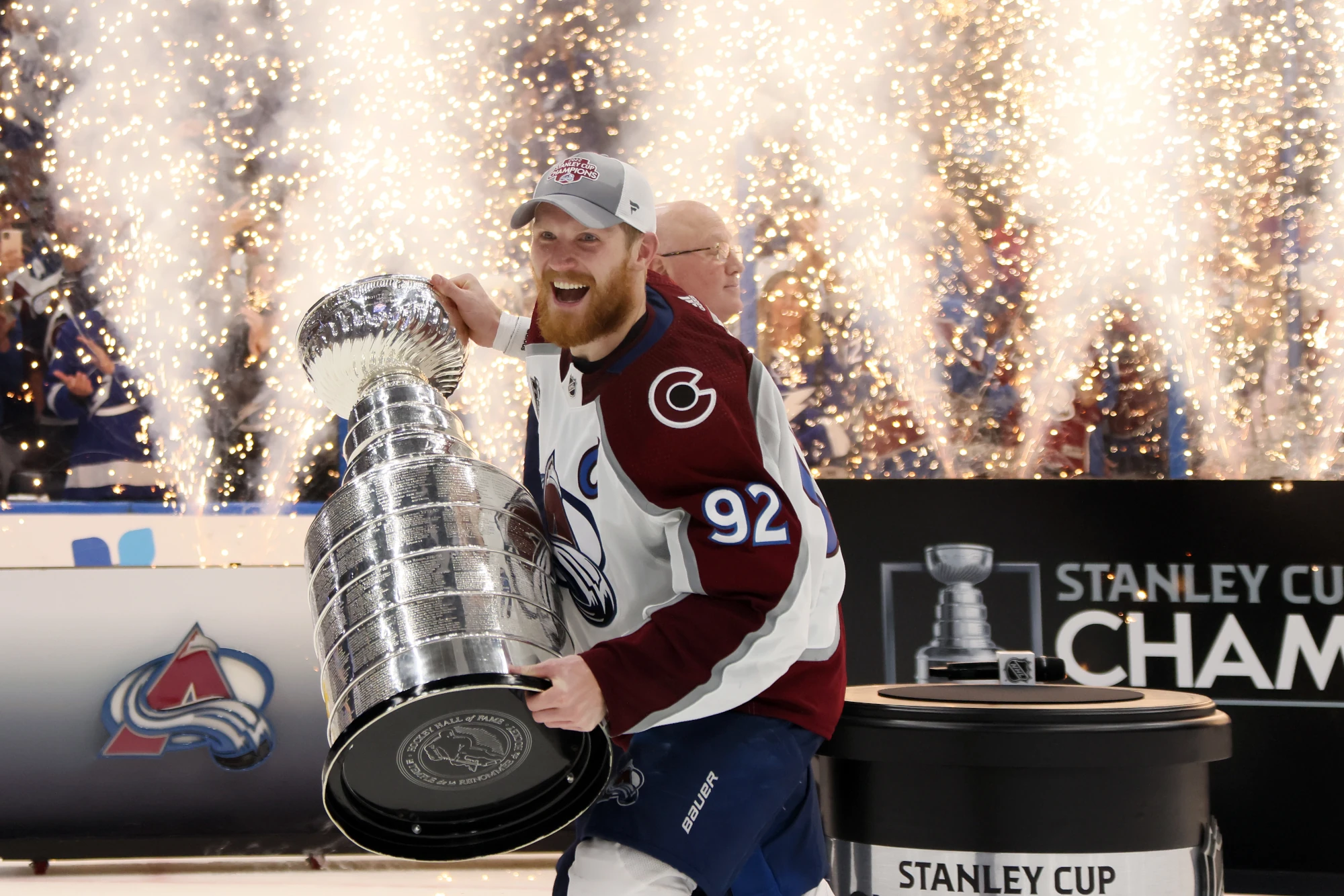 Gabriel Landeskog of the Colorado Avalanche lifts the Stanley Cup after defeating the Tampa Bay Lightning 2-1 in Game Six of the 2022 NHL Stanley Cup Final at Amalie Arena on June 26, 2022 in Tampa, Florida.