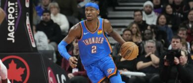 Oklahoma City Thunder guard Shai Gilgeous-Alexander (2) dribbles up court against the Toronto Raptors during the second half at Scotiabank Arena